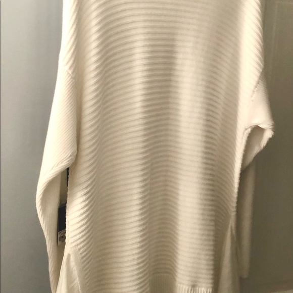 NWT Simply Vera White Sweater - Picture 11 of 12